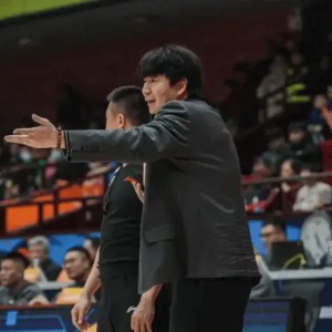 星空体育-邱彪：感觉小外援在梦游，大家第一节投都没投出去全失误了