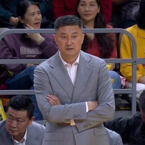 上海提前4轮锁定第1，广东重回第3，山东急速下坠，辽篮冲前8难了